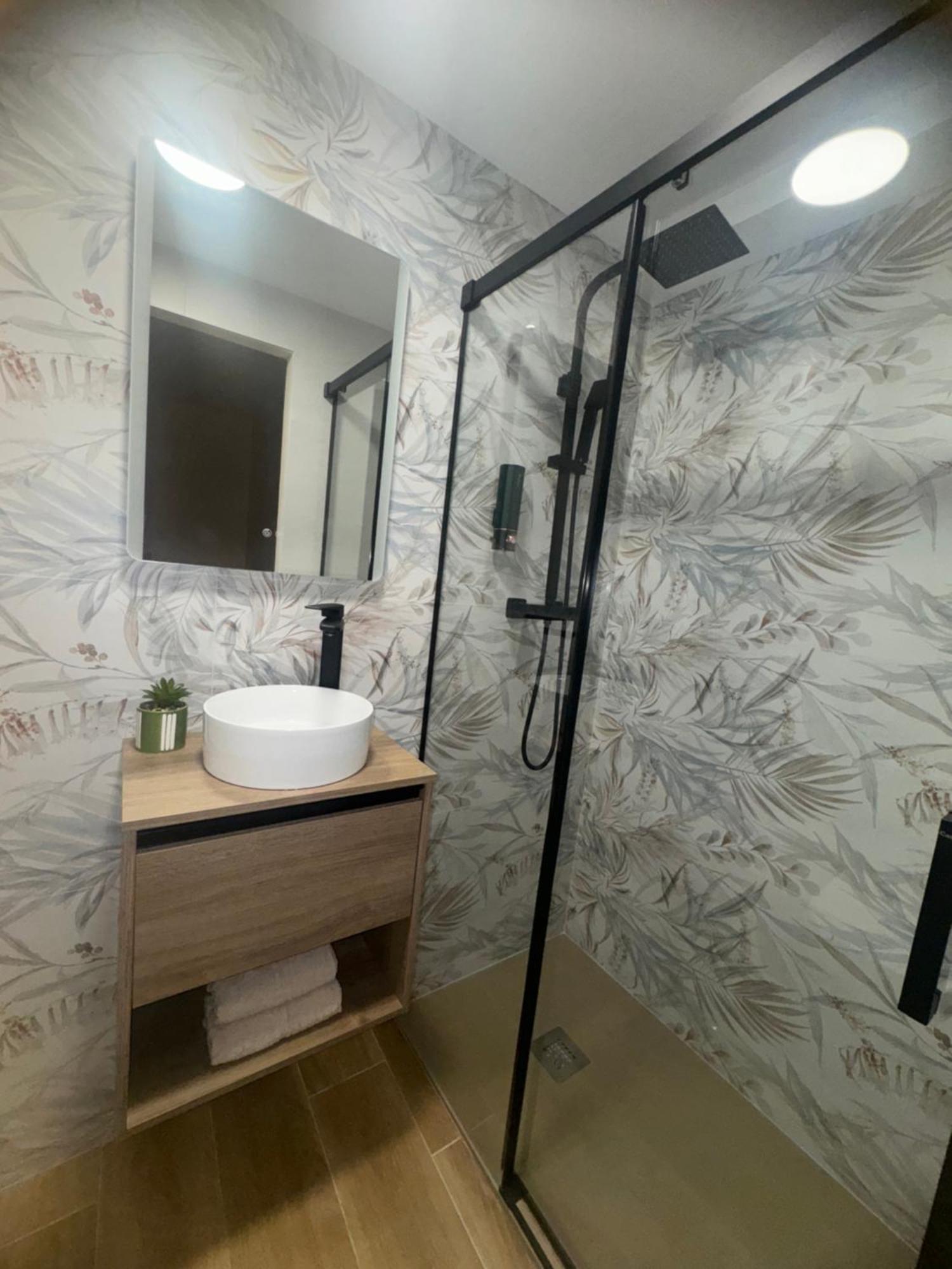 Parking Vigilado Gratis Pleno Centro,Cozy Apartment Granada Picon Center, Recien Reformado Ngoại thất bức ảnh