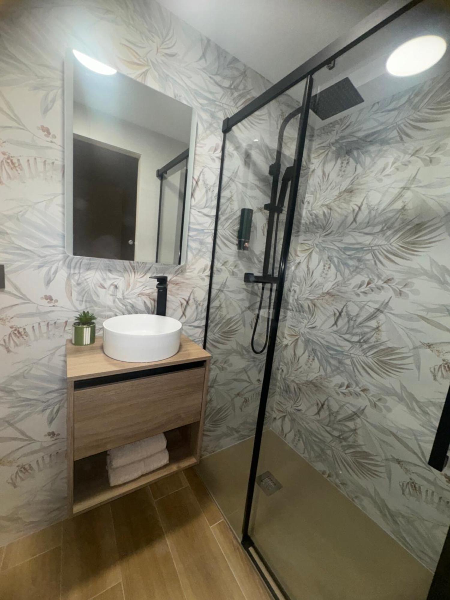 Parking Vigilado Gratis Pleno Centro,Cozy Apartment Granada Picon Center, Recien Reformado Ngoại thất bức ảnh